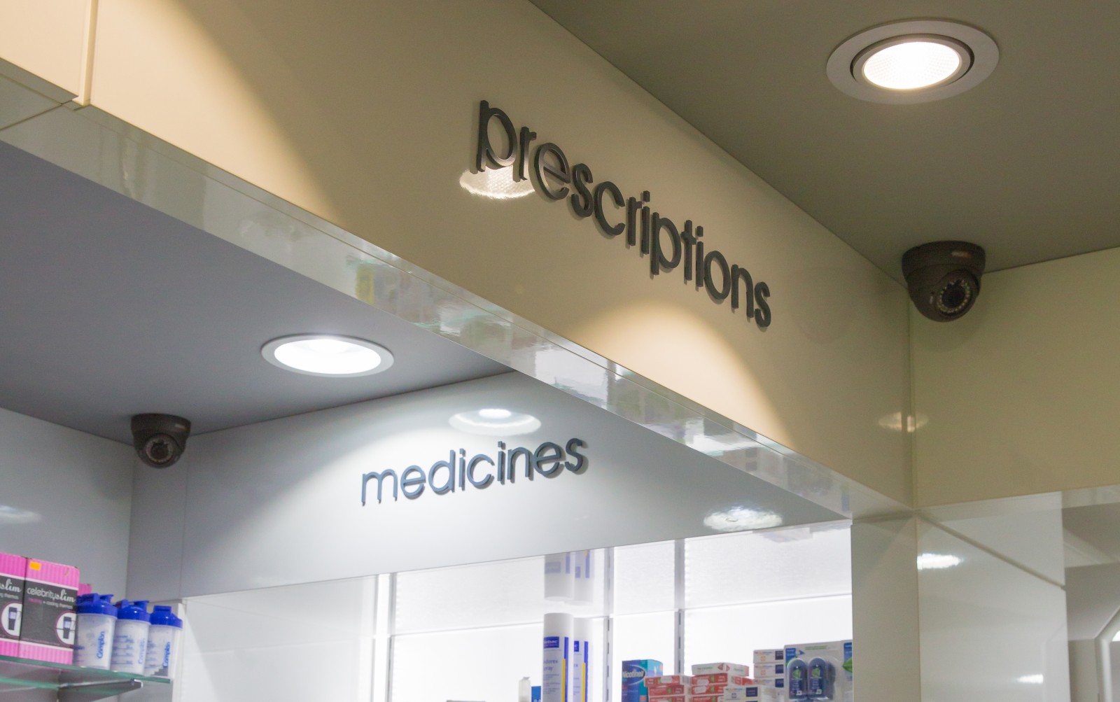 Everest Pharmacy site Design